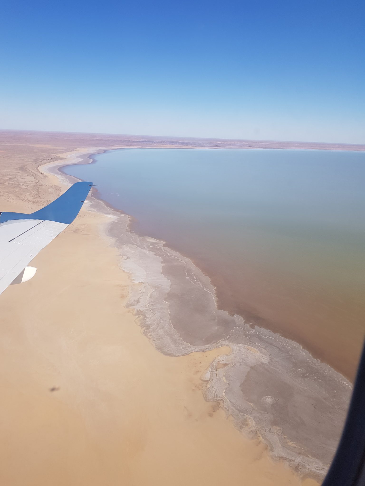 Lake Eyre in Flood - Air Adventure